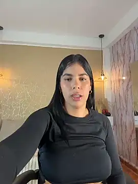 Cleopatra Fit online show from 13, 3, 2026