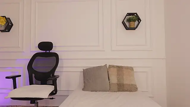 Snapshot of meloddysky chatting on 18, 2, 2026 meloddysky online show from 18, 2, 2026