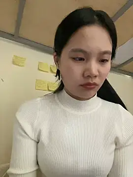 Snapshot of Be-MyMy chatting on 1, 1, 2025 Be-MyMy online show from 1, 1, 2025