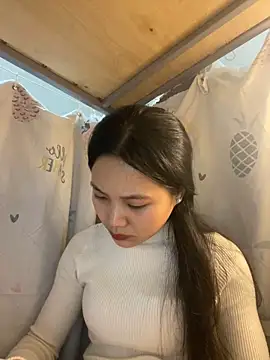 Snapshot of Be-MyMy chatting on 13, 2, 2025 Be-MyMy online show from 13, 2, 2025