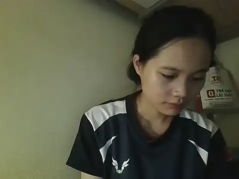 Snapshot of Be-MyMy chatting on 4, 10, 2025 Be-MyMy online show from 4, 10, 2025