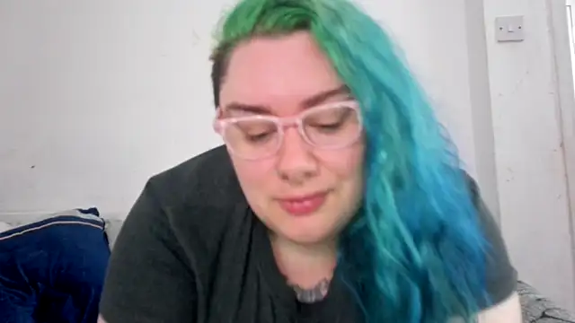 Snapshot of Bustycurves chatting on 15, 5, 2026 Bustycurves online show from 15, 5, 2026