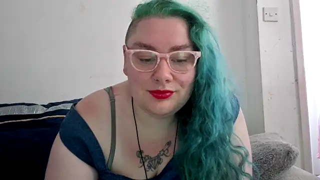 Snapshot of Bustycurves chatting on 9, 7, 2026 Bustycurves online show from 9, 7, 2026