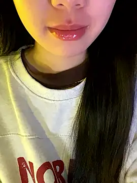 minmin2kk5 online show from 13, 1, 2026