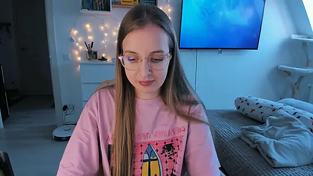 Snapshot of violet_blue_eyes chatting on 5, 2, 2026 violet blue eyes online show from 5, 2, 2026