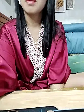 cream1299 online show from 4, 3, 2025