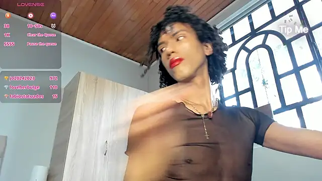 Snapshot of Camille_Cedrik chatting on 6, 5, 2026 Camille Cedrik online show from 6, 5, 2026
