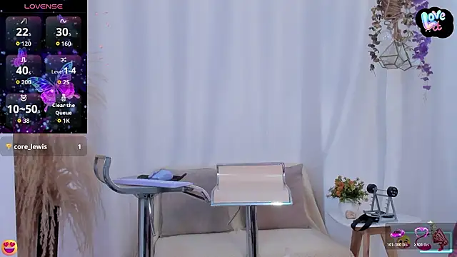 Helena-Fits online show from 5, 3, 2026