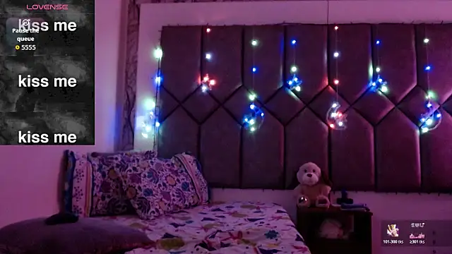 Tiffany Valentine15 online show from 2, 2, 2026