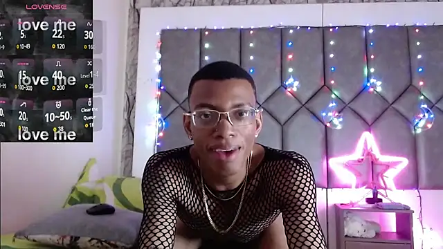 Tiffany Valentine15 online show from 19, 2, 2026