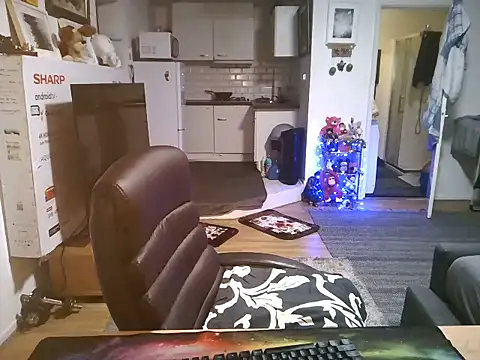 mihaimichael online show from 18, 10, 2025