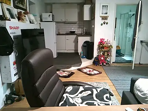 mihaimichael online show from 25, 10, 2025