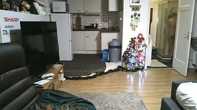 mihaimichael online show from 15, 12, 2025