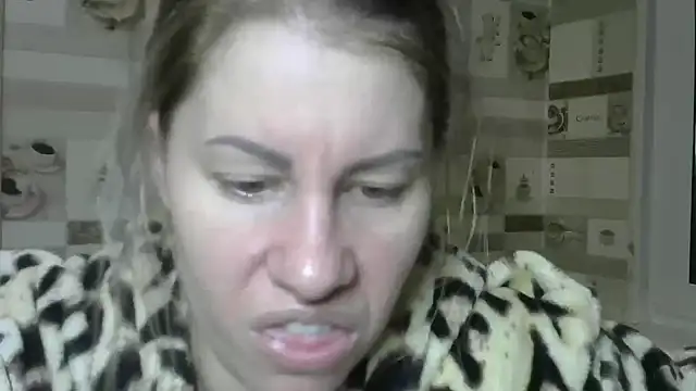TherestlessKitty online show from 9, 2, 2025