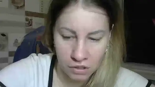 TherestlessKitty online show from 6, 2, 2026