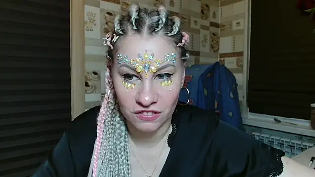 Snapshot of TherestlessKitty chatting on 28, 4, 2026 TherestlessKitty online show from 28, 4, 2026