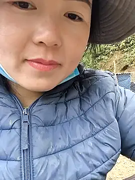 Sweetlove 77 online show from 19, 1, 2025