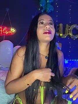 AlisonHoot69 online show from 2, 4, 2026