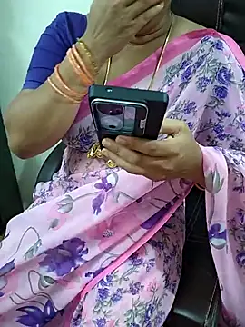 Snapshot of Telugu_Romanticteacher chatting on 19, 4, 2026 Telugu Romanticteacher online show from 19, 4, 2026