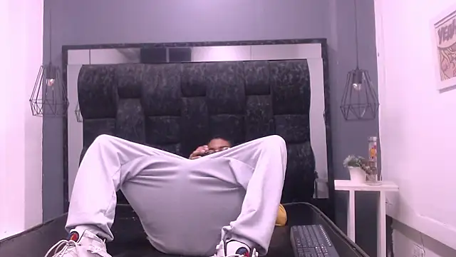 Jose Smoke online show from 3, 3, 2025