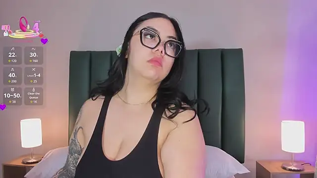 Snapshot of juicy_led_ chatting on 14, 5, 2026 juicy led online show from 14, 5, 2026