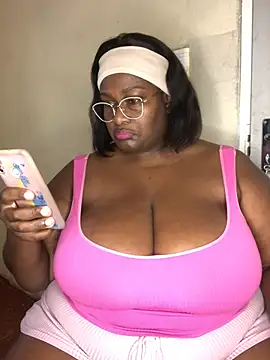 bustytitsxxx online show from 22, 4, 2026