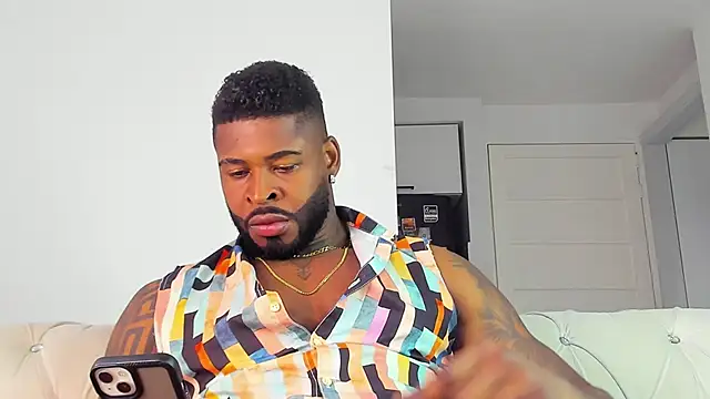 Makonneen online show from 30, 10, 2025