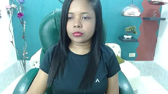 Snapshot of Melikasweetz chatting on 6, 2, 2025 Melikasweetz online show from 6, 2, 2025