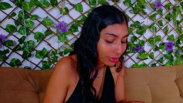 Snapshot of taty_miller chatting on 8, 2, 2026 taty miller online show from 8, 2, 2026