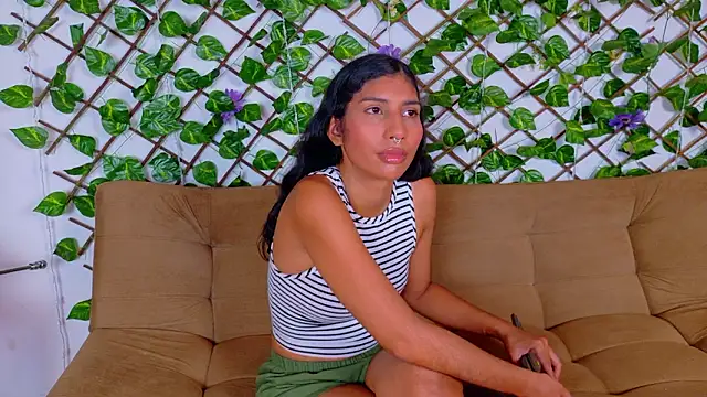 Snapshot of taty_miller chatting on 11, 2, 2026 taty miller online show from 11, 2, 2026