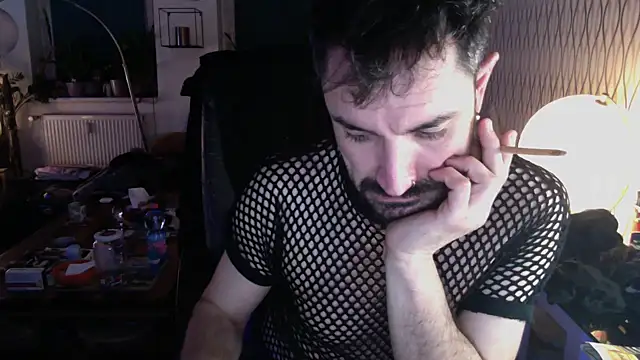 Snapshot of tomz0819 chatting on 25, 2, 2025 tomz0819 online show from 25, 2, 2025