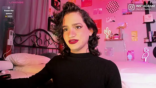 Snapshot of Aaron_Darkus chatting on 3, 3, 2026 Aaron Darkus online show from 3, 3, 2026