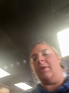 lairarose online show from 24, 10, 2025