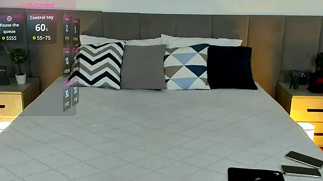 MiaBecky online show from 17, 9, 2025