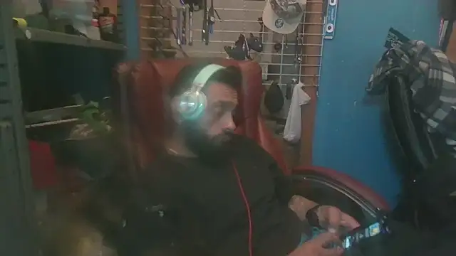 C8L3U online show from 16, 2, 2025