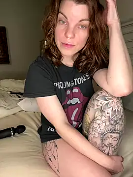 wildefaye online show from 13, 11, 2025