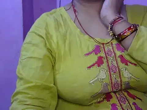 Snapshot of SHONALI_ chatting on 4, 12, 2024 SHONALI online show from 4, 12, 2024