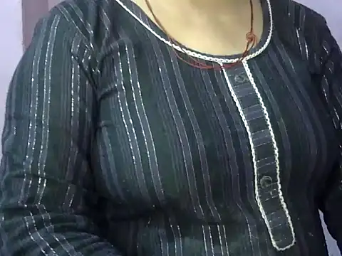 Snapshot of SHONALI_ chatting on 9, 12, 2024 SHONALI online show from 9, 12, 2024