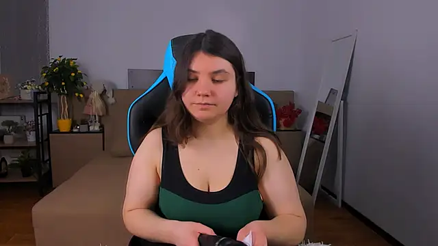 Viola  Shy online show from 13, 2, 2026