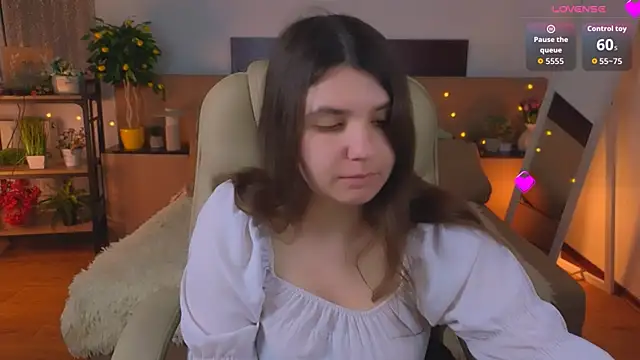 Viola  Shy online show from 23, 5, 2026
