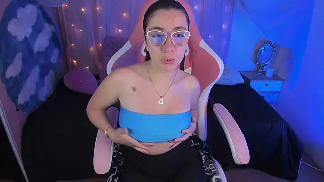 Snapshot of Fernanda__ chatting on 1, 2, 2025 Fernanda online show from 1, 2, 2025