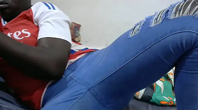 Snapshot of African_sexxy_ chatting on 22, 2, 2025 African sexxy online show from 22, 2, 2025