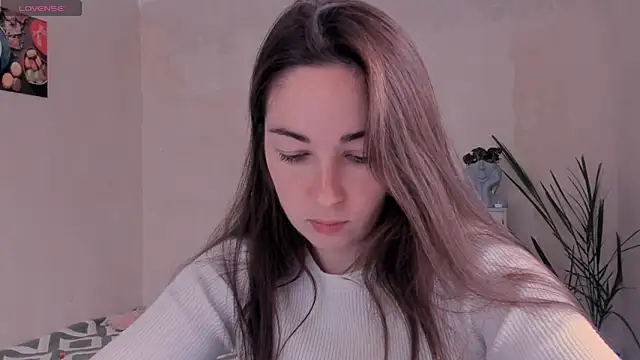 cClandesTina online show from 28, 10, 2025