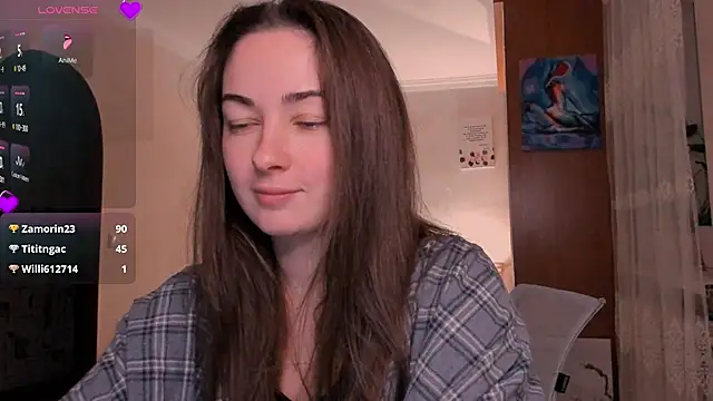 cClandesTina online show from 4, 12, 2025