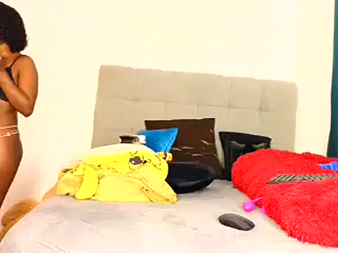 Snapshot of Sexxy_mariana chatting on 19, 9, 2025 Sexxy mariana online show from 19, 9, 2025