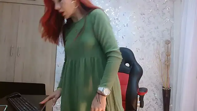 Samantabrown  online show from 25, 2, 2025