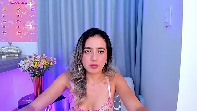 Lucyortiz  online show from 3, 2, 2025