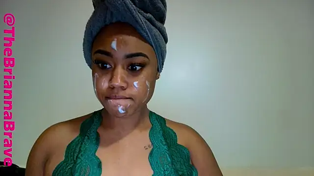 BriannaBrave online show from 23, 12, 2025