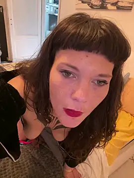 OniricFemme online show from 8, 5, 2026