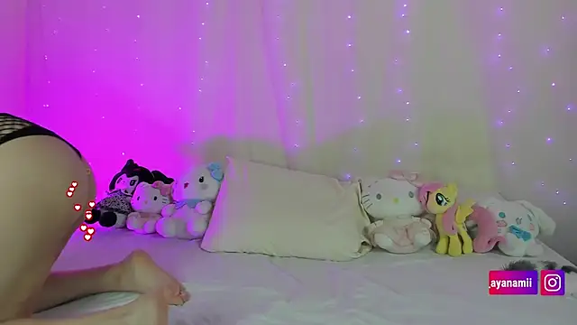 yui ayanami online show from 17, 12, 2025